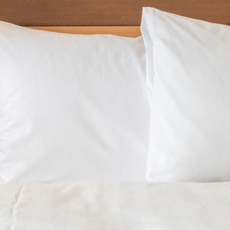 Holiday Inn Express Hotel & Suites Forest By Ihg Екстер'єр фото